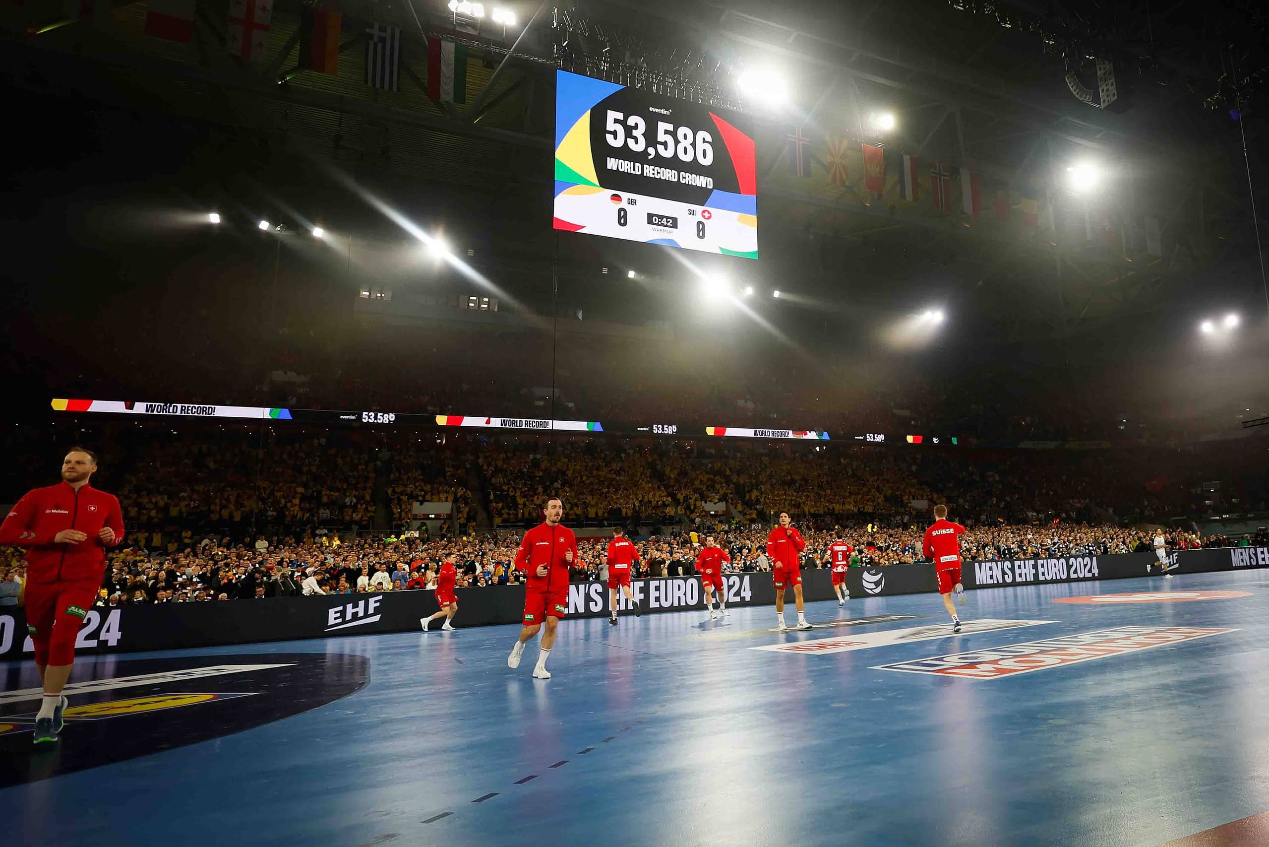 Weltrekordkulisse zur Eröffnung der Men´s EHF EURO 2024 HandballPapst